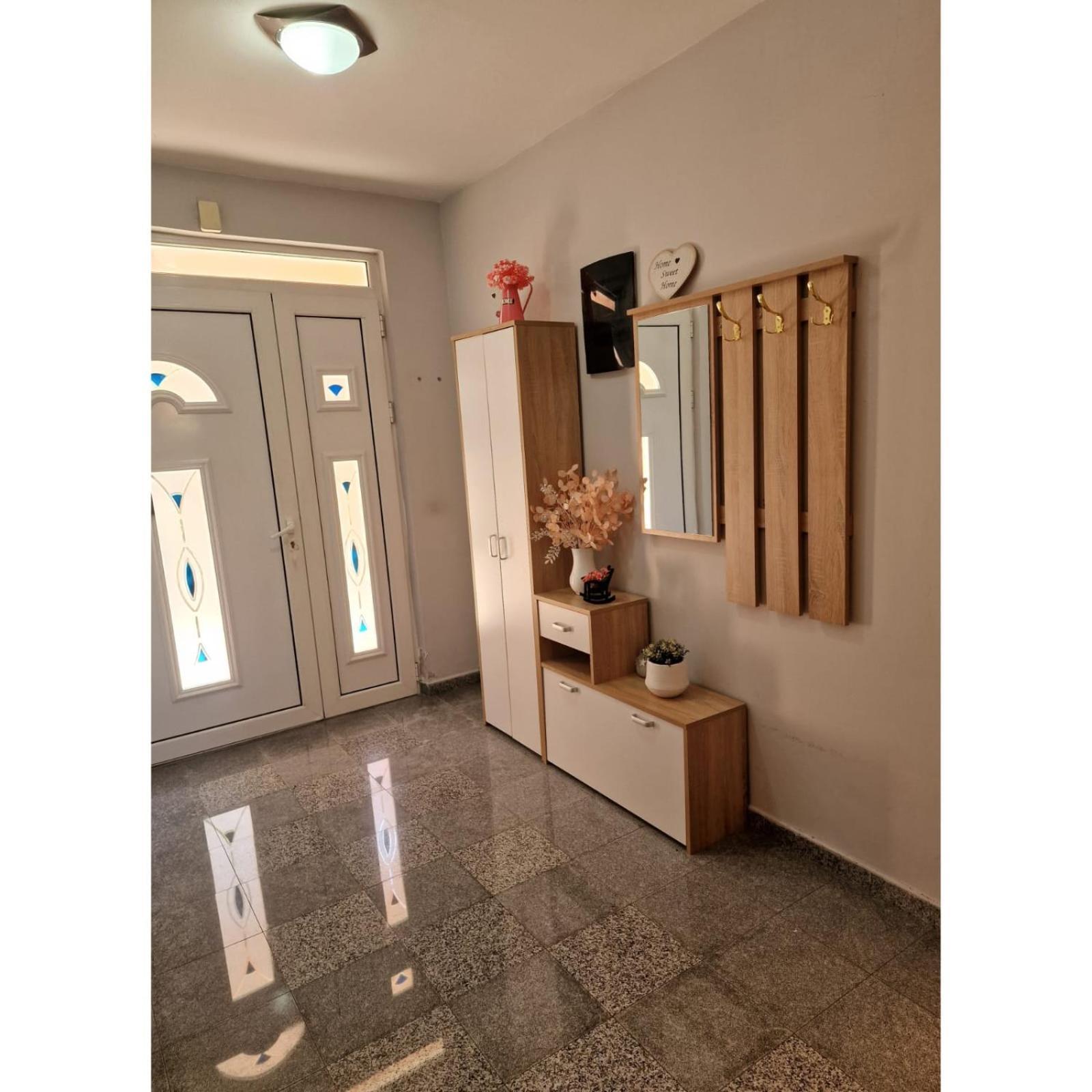 Family Apartment-Dilorena Bar Dış mekan fotoğraf